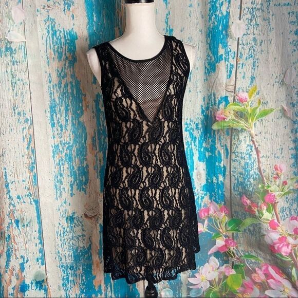 plenty by tracy reese swingy black lace dress - Picture 7 of 7